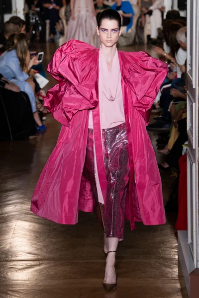 Look 33